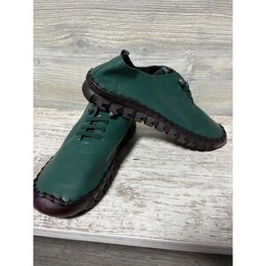 TBO Women's Emerald Green Slip On orthopedic Loafers‎ Comfort Shoes Size 41
